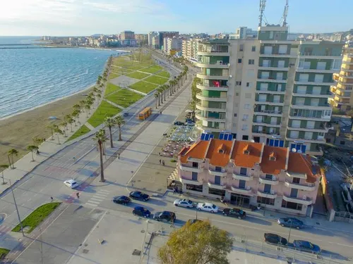 Primavera Hotel