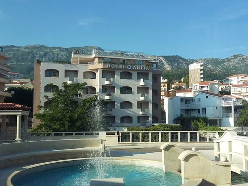 Anita Hotel
