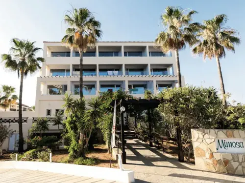 Mimosa Beach Hotel