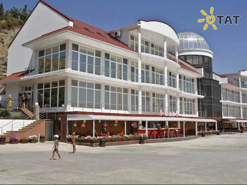 Белый грифон