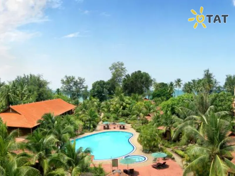 Holiday Villa Beach Resort