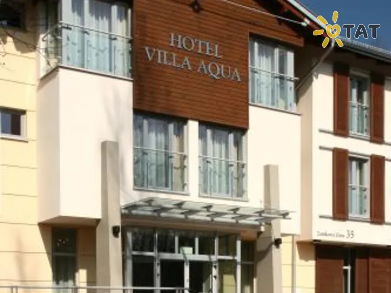 Villa Aqua