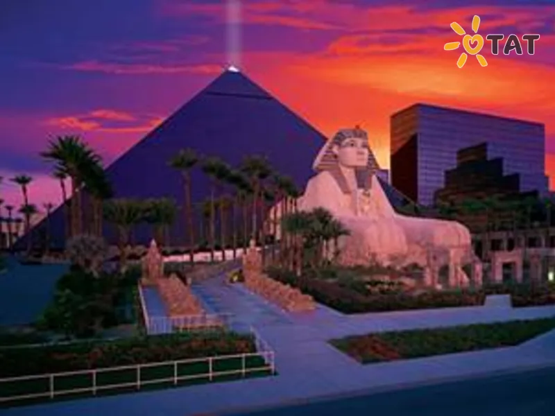 Luxor Hotel & Casino