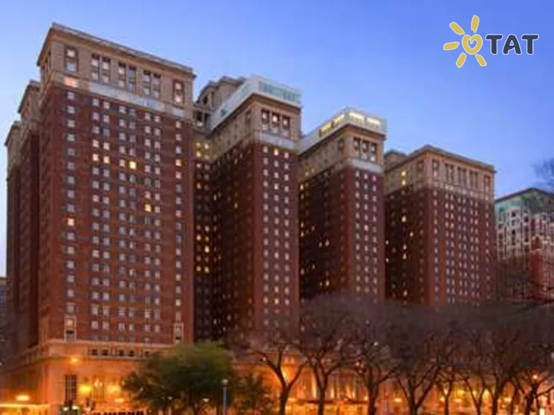 Hilton Chicago