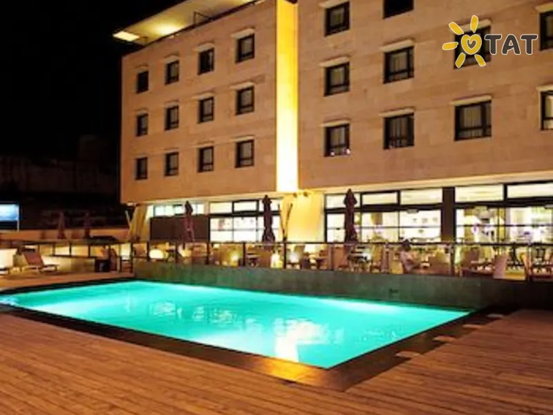 New Hotel of Marseille Le Pharo