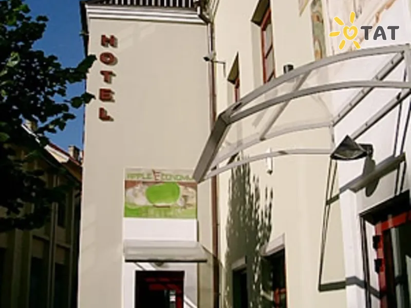 Apple Economy Hotel