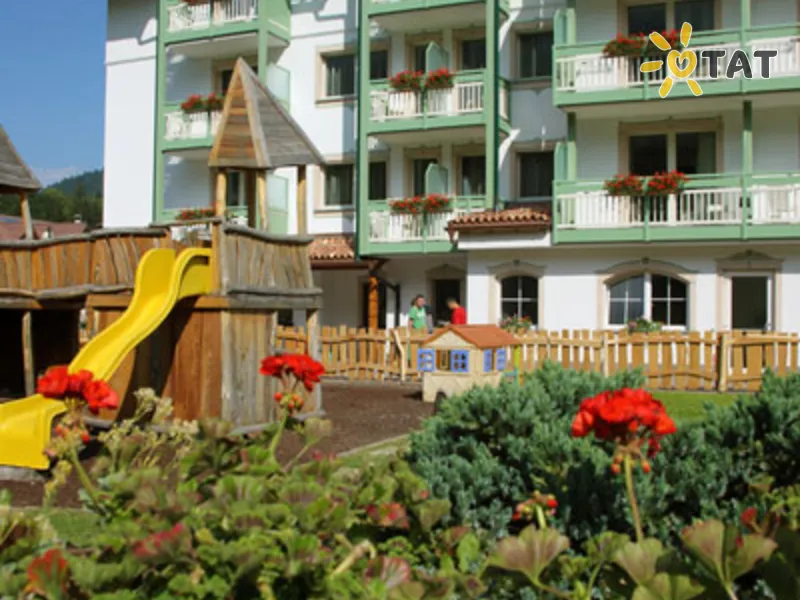 Alpino Family Hotel