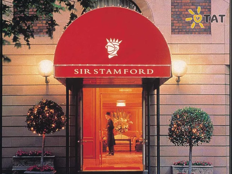 Sir Stamford at Circular Quay