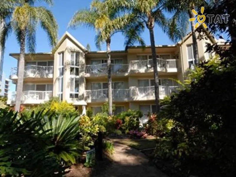 Comfort Inn & Suites Mari Court