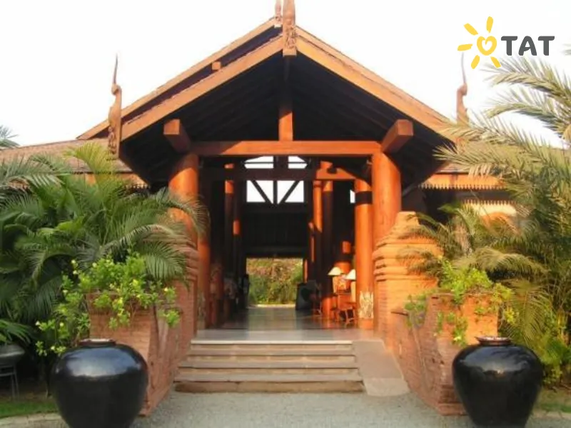 The Hotel at Tharabar Gate