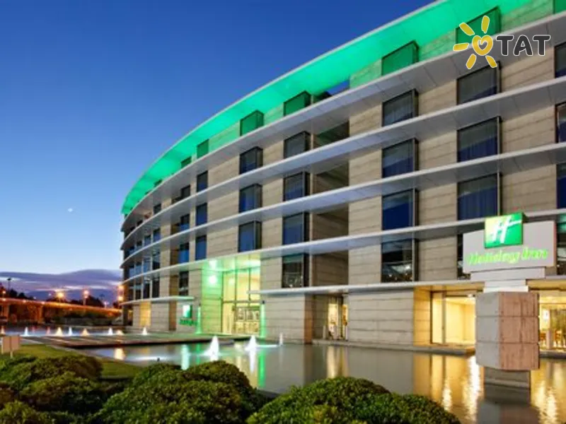 Holiday Inn Santiago Airport