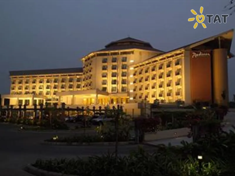 Radisson Water Garden