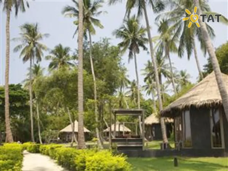 Haadtien Beach Resort