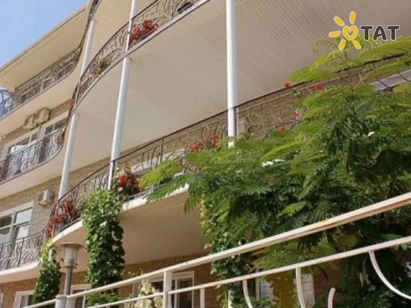 У верблюжьих холмов