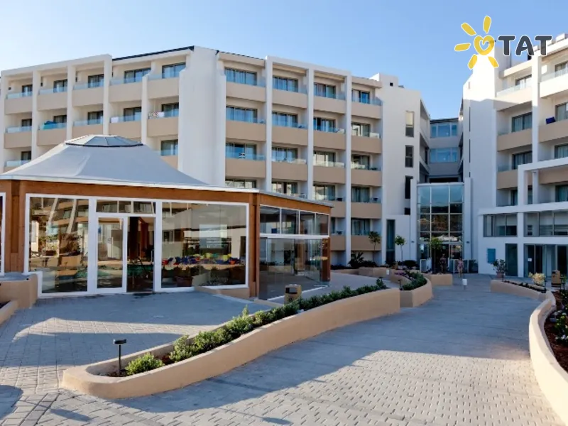 Seabank Resort & SPA