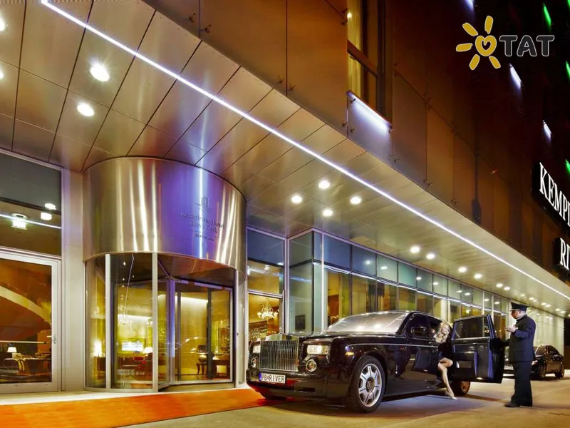 Kempinski Hotel River Park