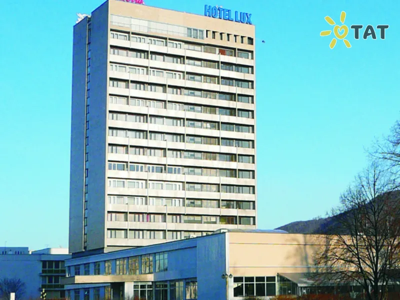 Lux Hotel