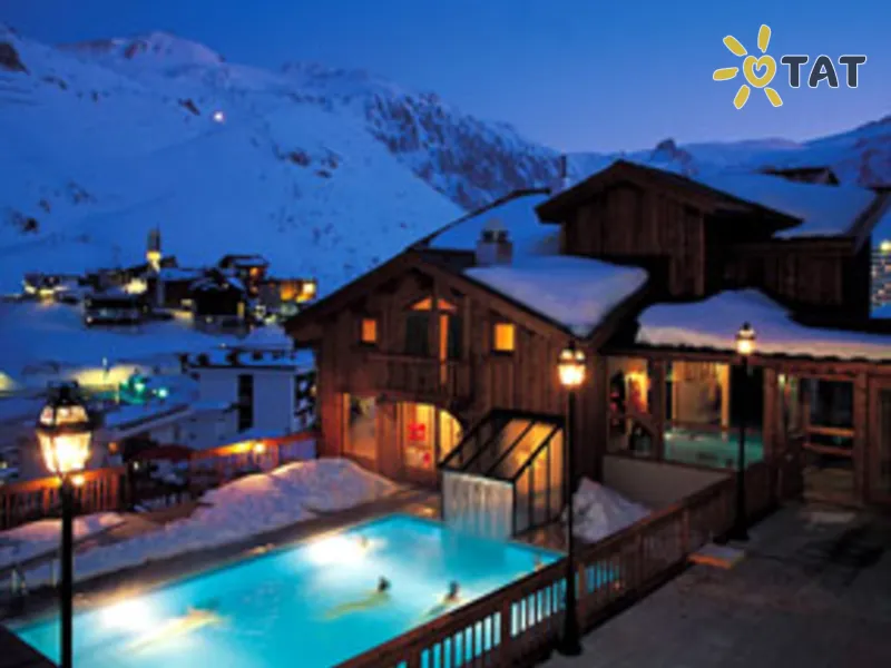 Village Montana Hotel