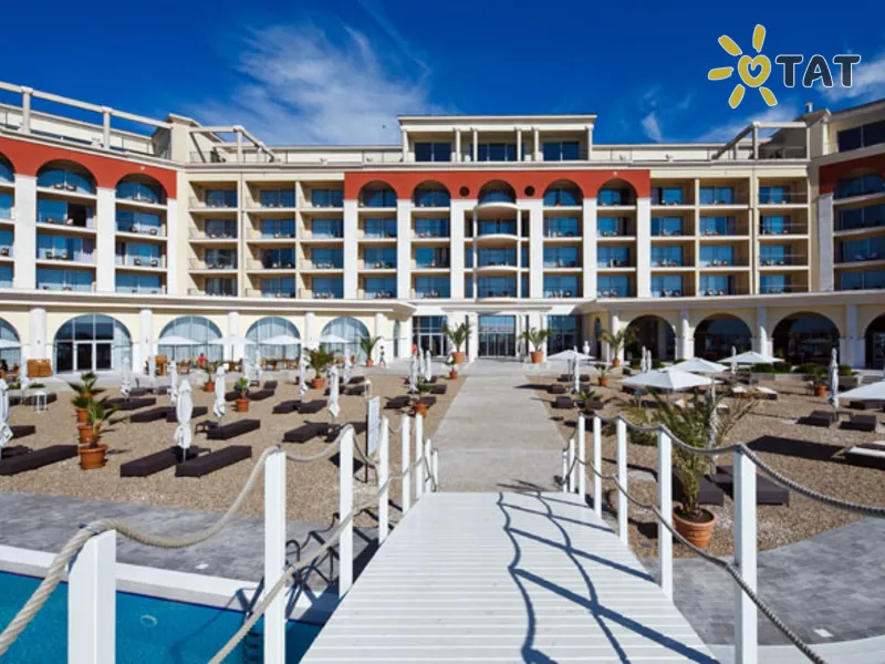 Lighthouse Golf & Spa