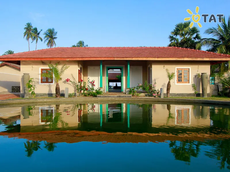 Divyaa Lagoon Resort