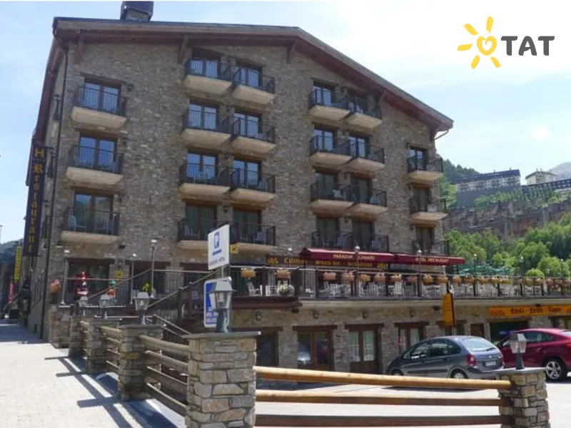 Parador Canaro Hotel