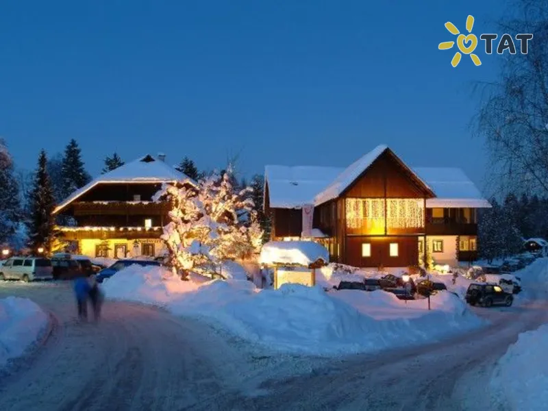 Naturel Hoteldorf Schonleitn