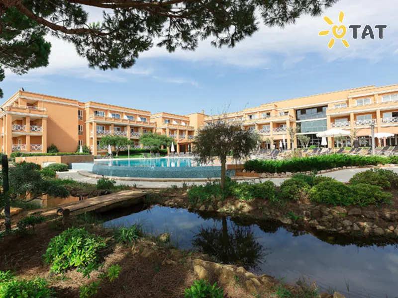 Quinta da Marinha Resort Hotel