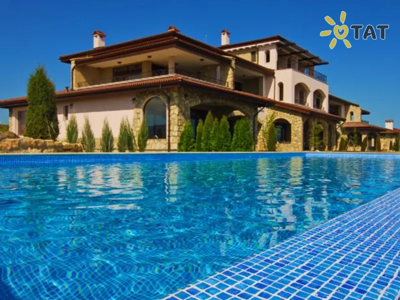 Club Residence at BlackSeaRama Golf