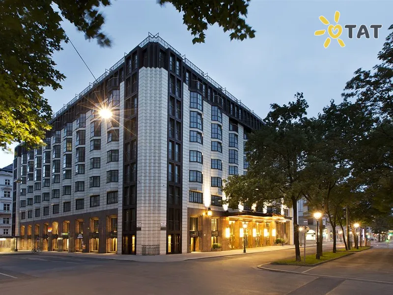 Hilton Vienna Plaza