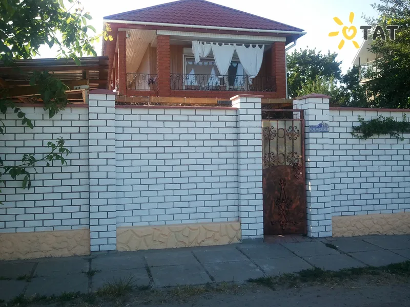 Гостевой коттедж в Каролино-Бугазе