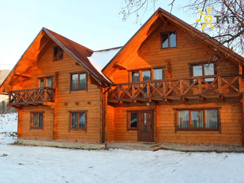 Гуцульский Двор