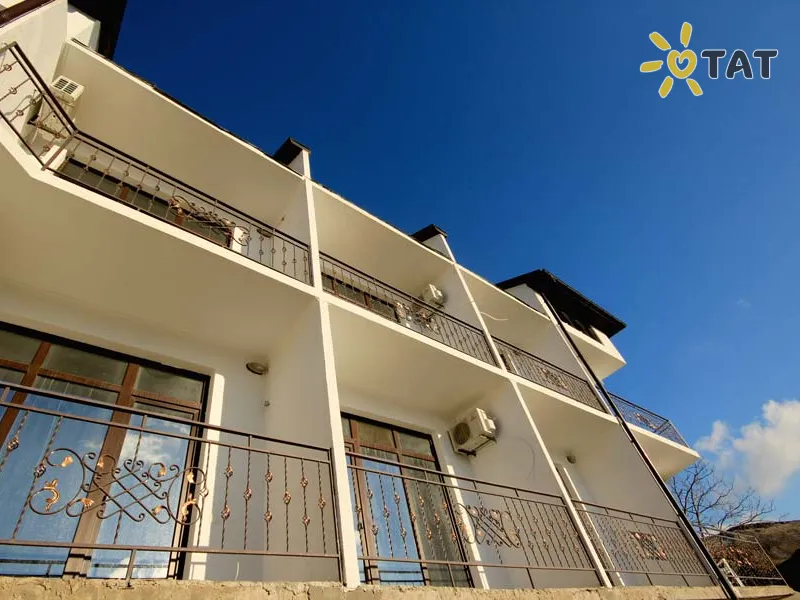 Белый Лебедь