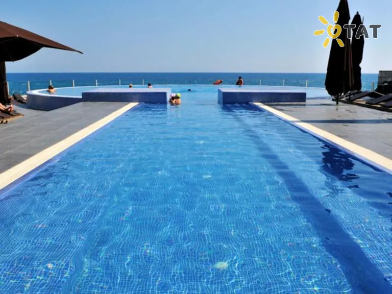 Avala Resort & Villas