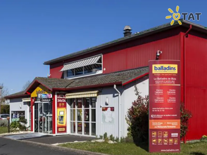 Balladins Blois Hotel