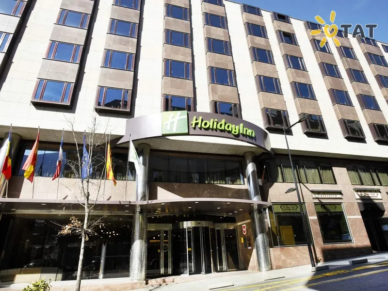 Suites Plaza Hotel & Wellness