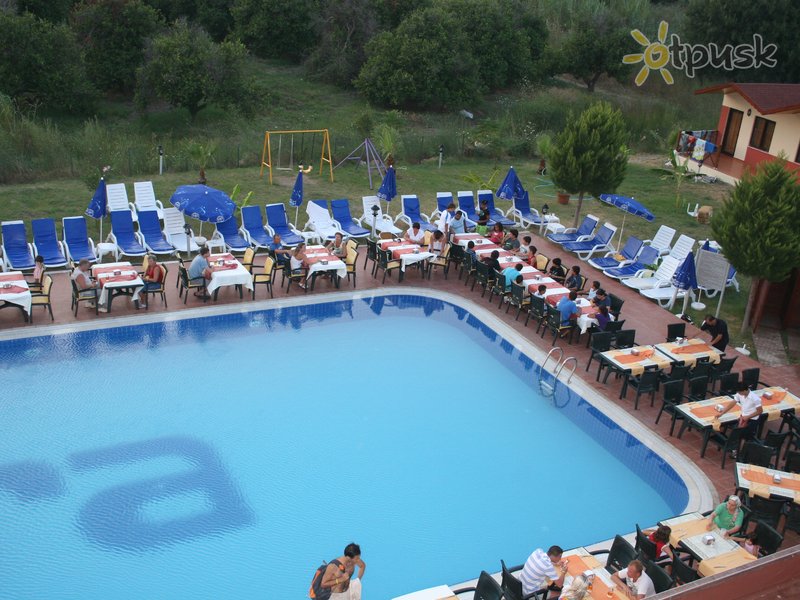 Park marina турция. Park Marina Resort Kiris 4 Кемер. Park Marina Hotel 3 Турция Кемер. Аура Резорт отель 4 Кемер. Кириш Аура Турция отель.