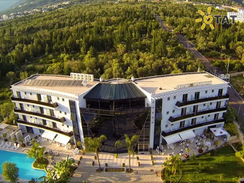 Splendor & Spa Hotel