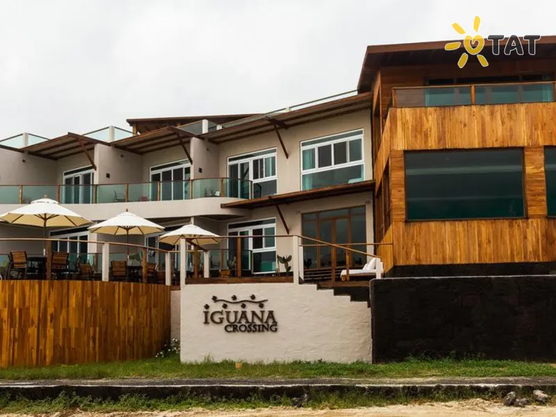 Iguana Crossing Boutique Hotel