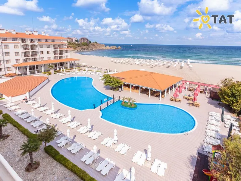 Suneo Beach Club Serenity Bay