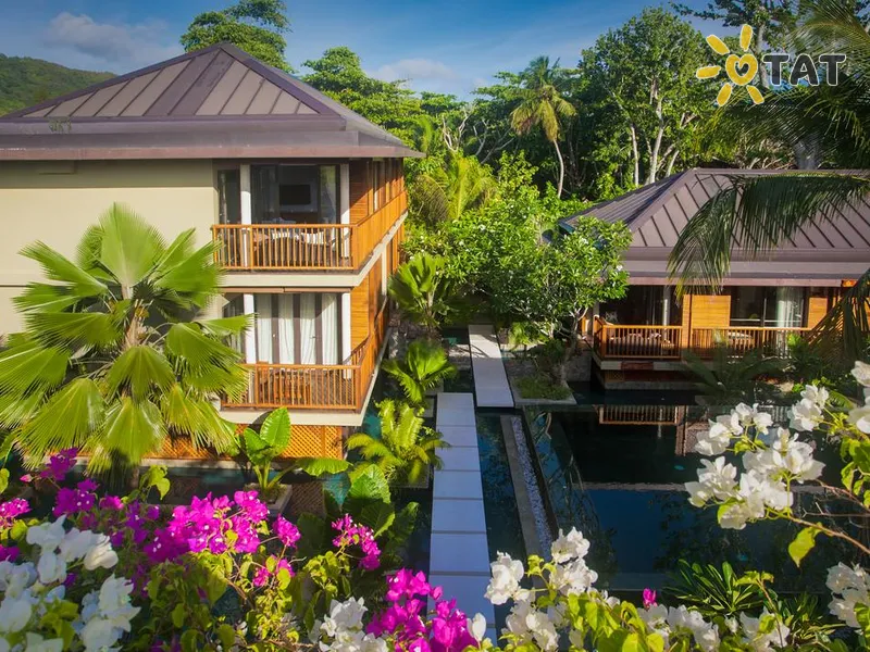 Dhevatara Beach Hotel