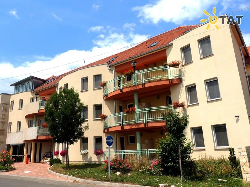 Makar Sport & Wellness Hotel