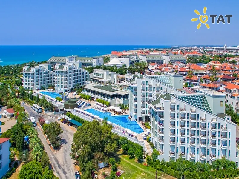 Royal Atlantis Spa & Resort