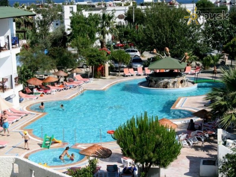 Seaside Beach Club Bodrum 3 ортакентяхши. Ялы в Турции. Андрияке Бич отель Турция.