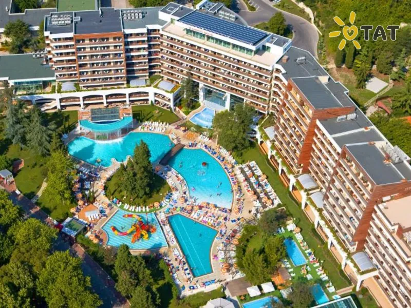 Flamingo Grand Hotel & Spa