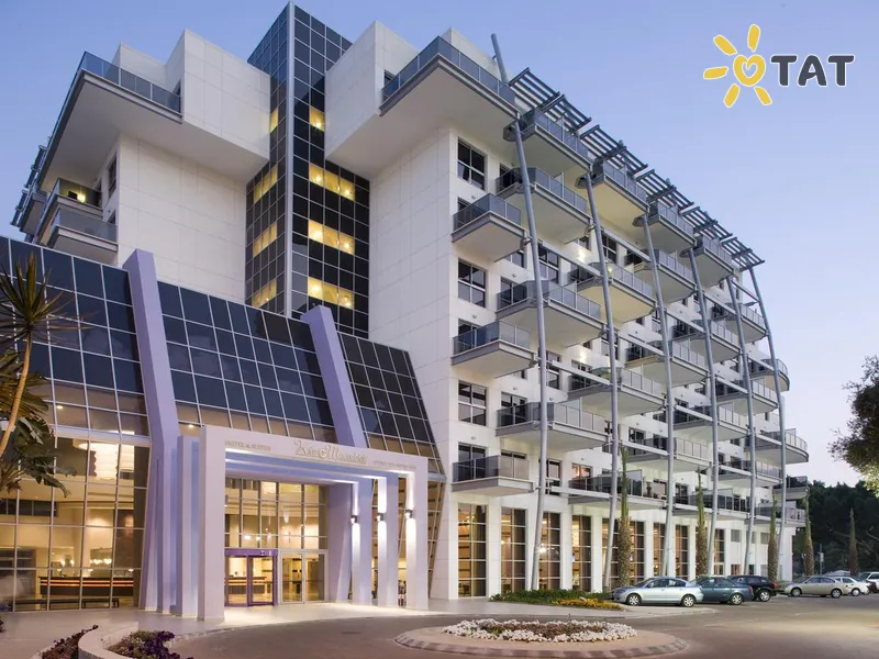 Kfar Maccabiah Hotel & Suites