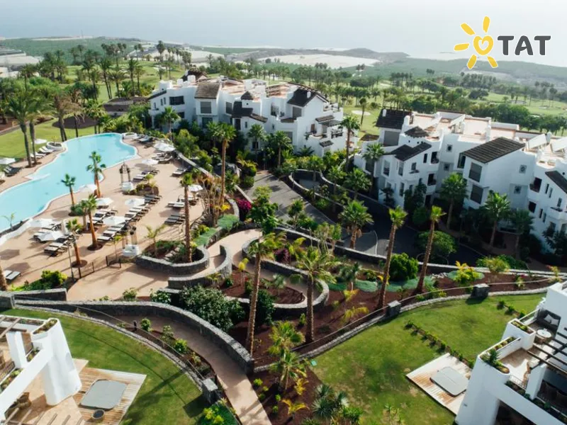 Las Terrazas de Abama Suites