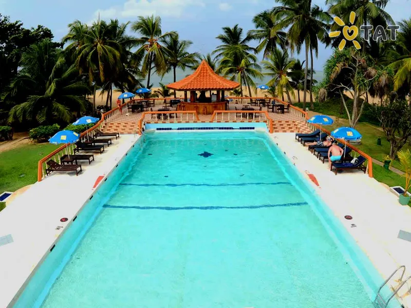 Golden Star Beach Hotel