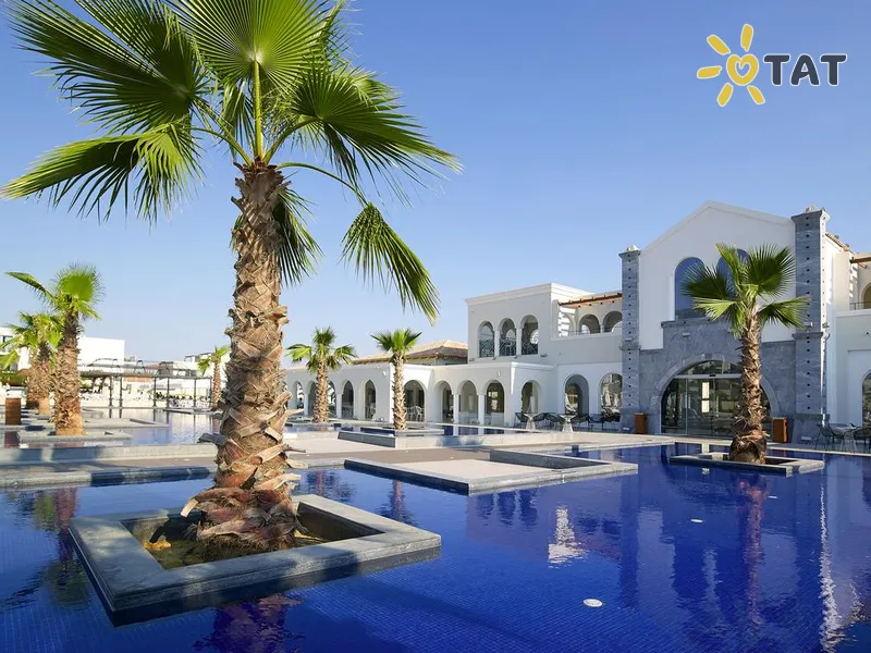 Anemos Luxury Grand Resort