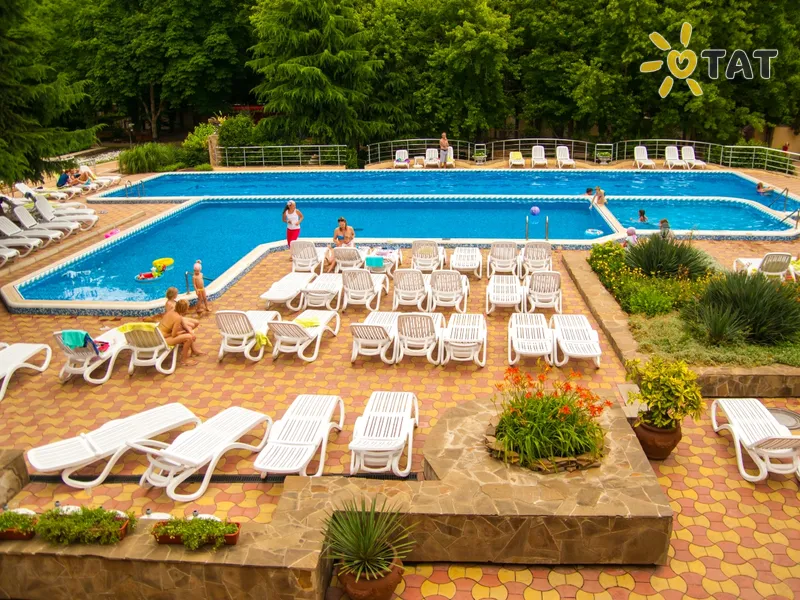 Golden Family Resort