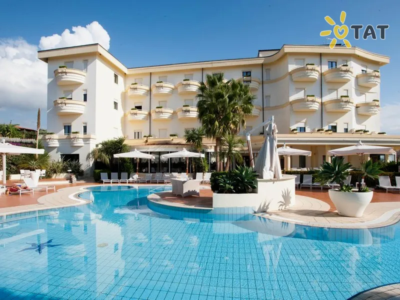 Sunshine Club Hotel & SPA